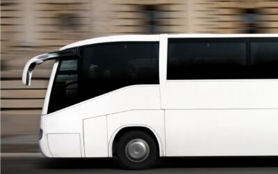 Pros of traveling by Shuttle Bus 